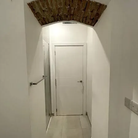 Apartamento 2br In The Zoko Contemporary And Convenient