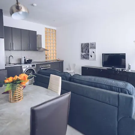 Apartamento 2br In The Zoko Contemporary And Convenient Gibraltar